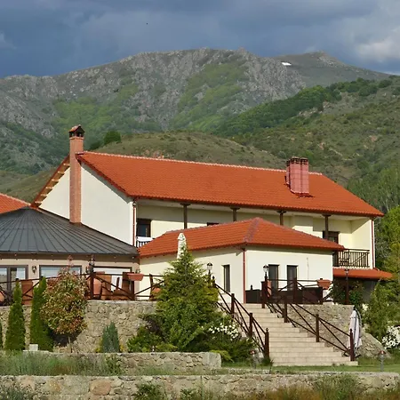 Mimallones Отель